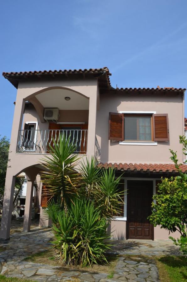 Holiday Home Near The Sea เนอา เมซางกาลา ภายนอก รูปภาพ