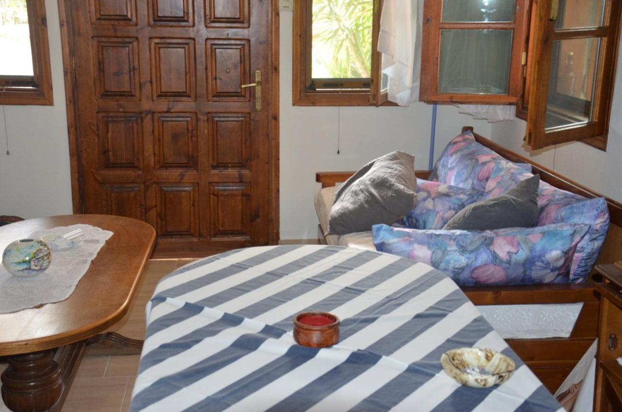 Holiday Home Near The Sea เนอา เมซางกาลา ภายนอก รูปภาพ